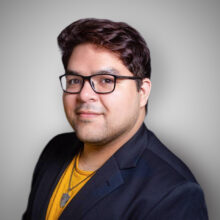 NB.Julian.Gomez.Clinician Julian Gomez headshot